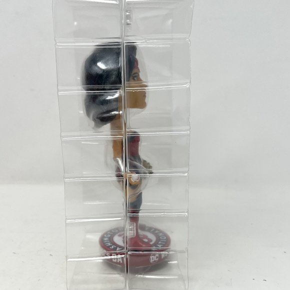 Wonder Woman Bobblehead Washington Nationals Giveaway 2022 Ladies Night DC - Picture 8 of 10